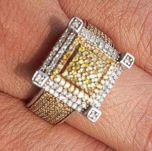 925 Genuine Yellow And White Diamond Ring.